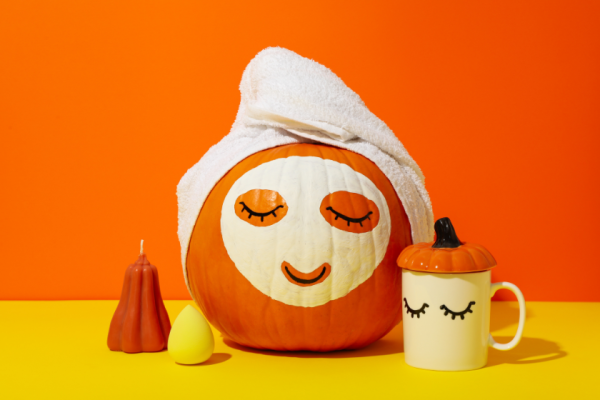 Pumpkin with Face Mask